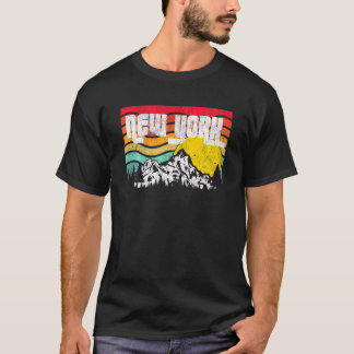 ニューヨークマウンテンズアディロンダックスフォレストヴィンテージサン Tシャツ