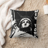 ニューヨーク土産NY自由枕の像 クッション (ブランケット)