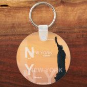ニューヨーク市のニューヨーク・リバティ・アメリカの銅像 キーホルダー (正面)