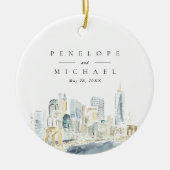 ニューヨーク市の水の色のスカイライン結婚の写真 セラミックオーナメント (正面)