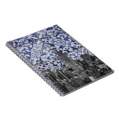 ニューヨーク市の超高層ビルがポルトガルのタイルに出会う ノートブック (右側)