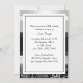 ニューヨーク市スカイライン モノクロ05 白 黒 バースデー インビテーション (裏面)