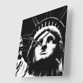 ニューヨーク時計自由の壁時計 スクエア壁時計 (傾斜)