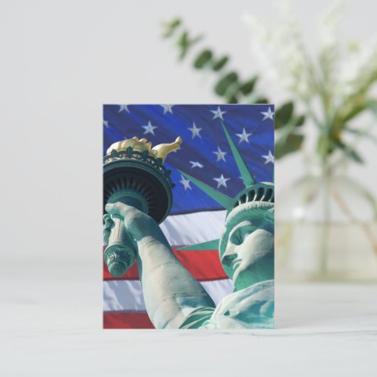 ニューヨーク自由はがきの像 ポストカード (スタンド正面)