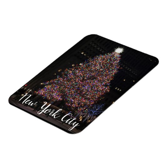 ニューヨーク2018ロックフェラーセンタークリスマスツリー マグネット (左側)