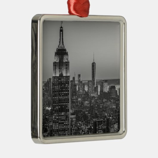 ニューヨーク・シティ・ナイトの白黒の空中表示 メタルオーナメント (右)