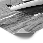 ニューヨーク・ハーバーのヨット「シャムロック」 1895 BW ポスター (角)