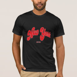 ニューヨーク 1898 赤ロゴ タイポグラフィ ブラック Tシャツ