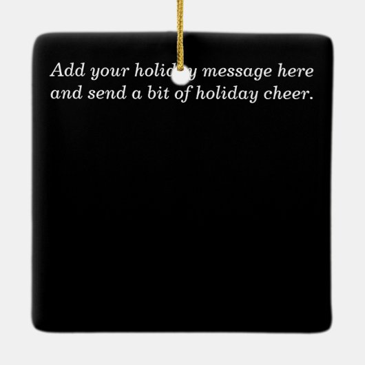 ニューライウェズ夫人の休日としての最初のクリスマス セラミックオーナメント (裏面)