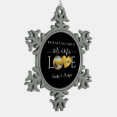 ニューライウェーズ夫人のクリスマスの第1回のクリスマス スノーフレークピューターオーナメント (左)