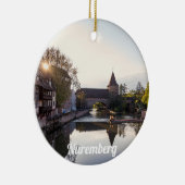 ニュールンベルクの古い中世の橋の上に日没 セラミックオーナメント (右)