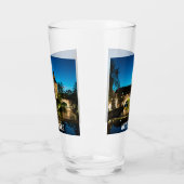 ニュールンベルクの夜の古い中世の橋 タンブラーグラス (左)