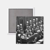 ニュールンベルク試験。on_Warイメージを見下ろす マグネット (正面/裏面)