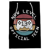 ニューレベル13公式 – 10代のオタク系のネルディ誕生日 ミディアムペーパーバッグ (正面)