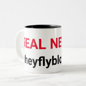 ニュー実在ス@ theyflyblog.com ツートーンマグカップ (正面左)