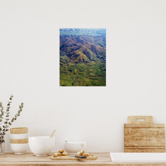 ニュー転がジーランドのサウスランド地方の丘 ポスター (キッチン)