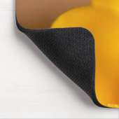 ニュー·ポーツマスの黄色いクロカス·開花 マウスパッド (コーナー)