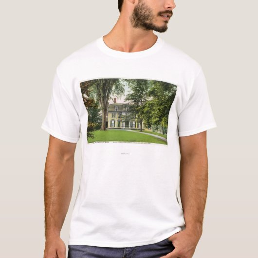 ニレの小山の眺め、Longfellowはここに存在しました Tシャツ (正面)