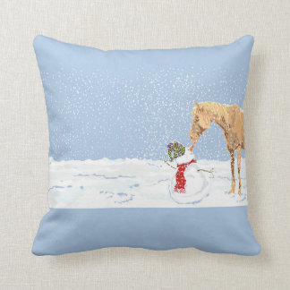 ニンジン泥棒馬と雪だるま枕 クッション