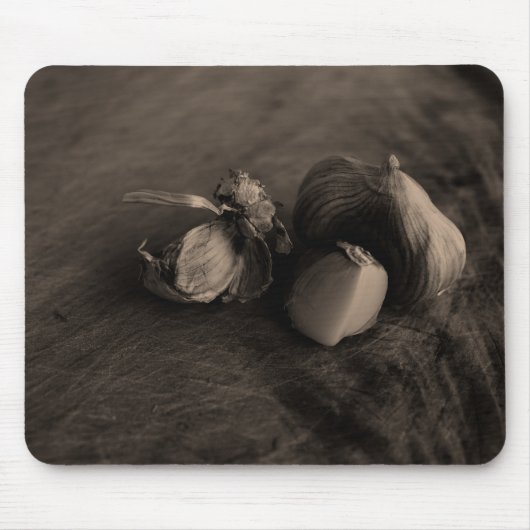 ニンニクの静物画 芸術写真 マウスパッド (正面)