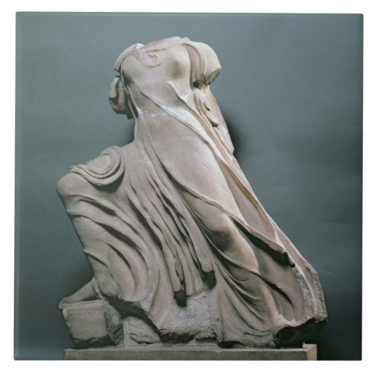 ニンフの姿、Phigalの寺院からのacroterion タイル (正面)