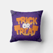 ニーストリックオアトリートタイポグラフィ クッション (裏面)