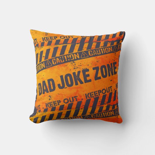 ニース注意文字デザインパパジョークゾーン クッション (正面)