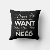 ニーズとニーズ クッション (裏面)