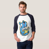 ヌードルくまは読みます Tシャツ (正面フル)