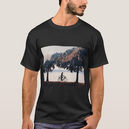 ネイチャーへ II Tシャツ (正面)