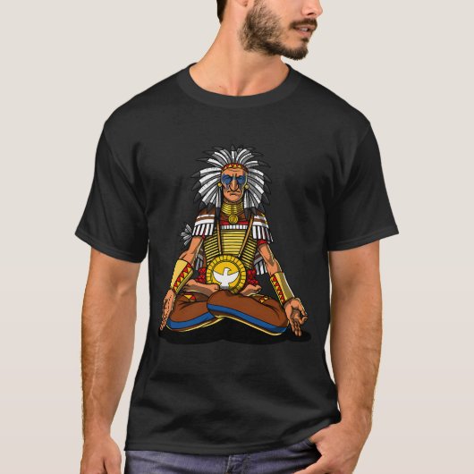 ネイティブアメリカンのチーフヨガ Tシャツ (正面)