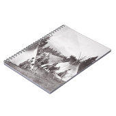 ネイティブアメリカンのテント小屋のキャンプ、モンタナ、c.1900 (b/w ノートブック (左側)