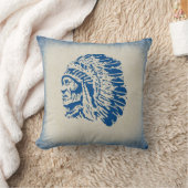 ネイティブアメリカンの主で青いシルエットの枕 クッション (ブランケット)