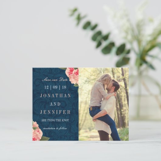 ネイビかわいらしーとコーラル日付はがきを保存 案内ポストカード (スタンド正面)