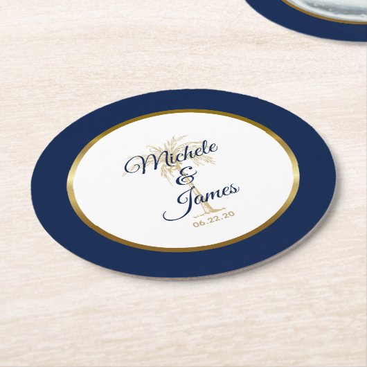 ネイビエレガントーブルー金ゴールドパームツリートロピカル結婚ズ ラウンドペーパーコースター (アングル)