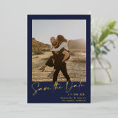 ネイビエレガントーブルー2枚の写真が日付を保存 箔招待状 (立ち正面)