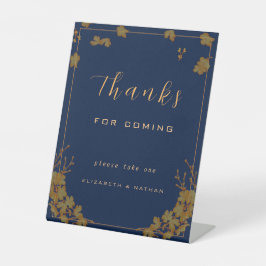 ネイビエレガントーブルー&金ゴールドフローラ結婚式の引き出物 台座サイン