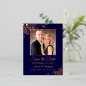 ネイビエレガントー写真のバラ金ゴールド日付の保存 箔招待状ポストカード (立ち正面)