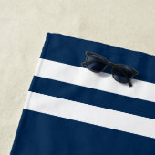 ネイビエレガントー航海のブルーカスタムボート名 ビーチタオル (インサイチュ)