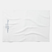 ネイビエレガントー青カスタム白スクリプト名の日付 キッチンタオル (横)