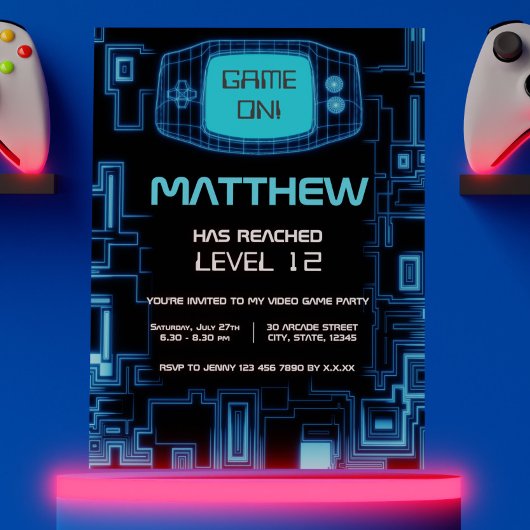 ネイビクールーモダンブルーブラック10代のビデオゲームパーティー 招待状