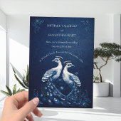 ネイビコンテンポラリーーブルーの白い牡丹結婚ク 招待状