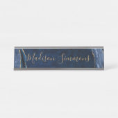 ネイビスタイリッシューブルー金ゴールドゲートGeodeスクリプフェミニント デスクネームプレート (正面)