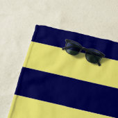 ネイビストライプーブルーとイエローの ビーチタオル (インサイチュ)