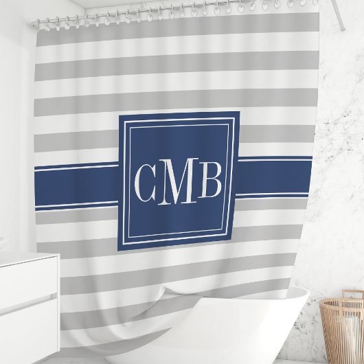 ネイビパーソナライズされたーとグレイストライプの シャワーカーテン