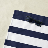 ネイビパーソナライズされたーストライプビーチタオル ビーチタオル (インサイチュ)