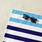 ネイビパーソナライズされたーブルーアンドホワイト数々の ビーチタオル (インサイチュ)