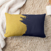 ネイビフェイクーブルー背景の金ゴールドブラシストローク ランバークッション (ブランケット)