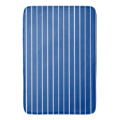 ネイビミニマルーモダンブルーと薄いホワイトのストライプ バスマット (正面縦)