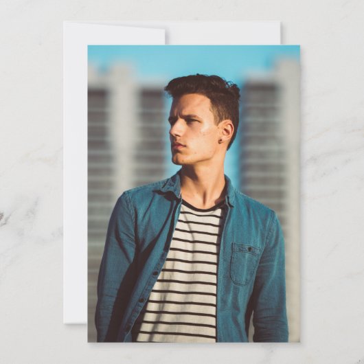 ネイビモダンーはっきりしたブルー写真卒業パーティー 招待状 (裏面)